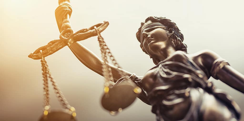 Personal Injury Statute of Limitations in Oklahoma 2 Statue of Lady Justice - What is the personal injury statute of limitations in Oklahoma?