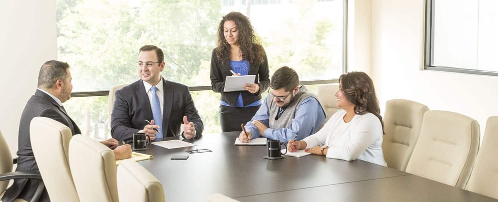 The Pros and Cons of Being a Personal Injury Lawyer 4 Thompson Law Attorneys